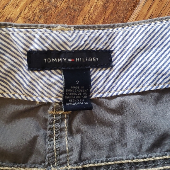 Tommy Hilfiger shorts - Picture 4 of 5